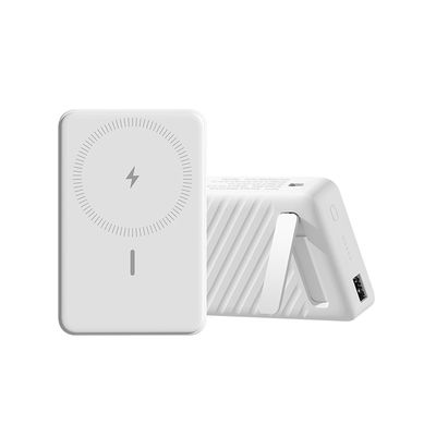 Giá tốt. White Magnetic Power Bank 10000mAh Máy sạc di động từ tính trực tuyến